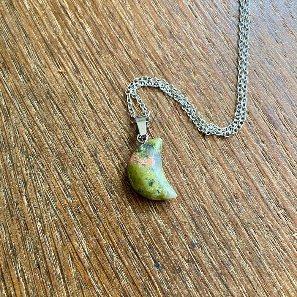 Unakite gemstone moon necklace NWOT